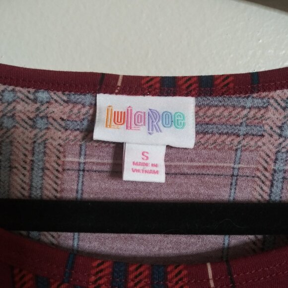 LulaRoe Women’s Irma High-Low Hem Tunic Top Red Plaid Size: Small - Picture 5 of 8